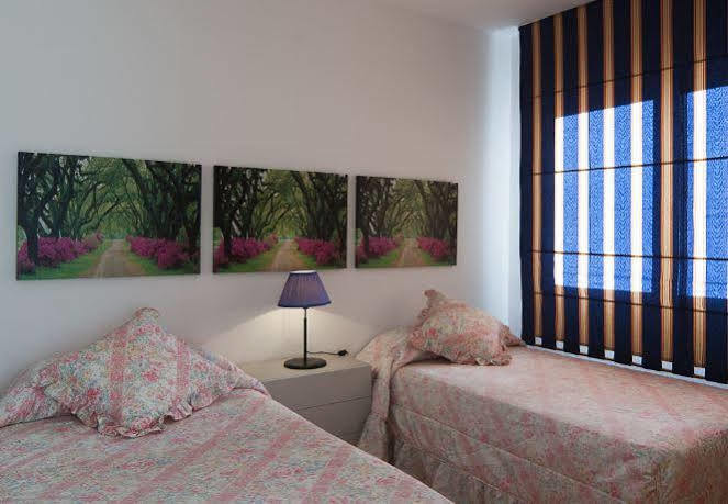 Abarco Apartments Santa Coloma de Gramenet Exterior photo